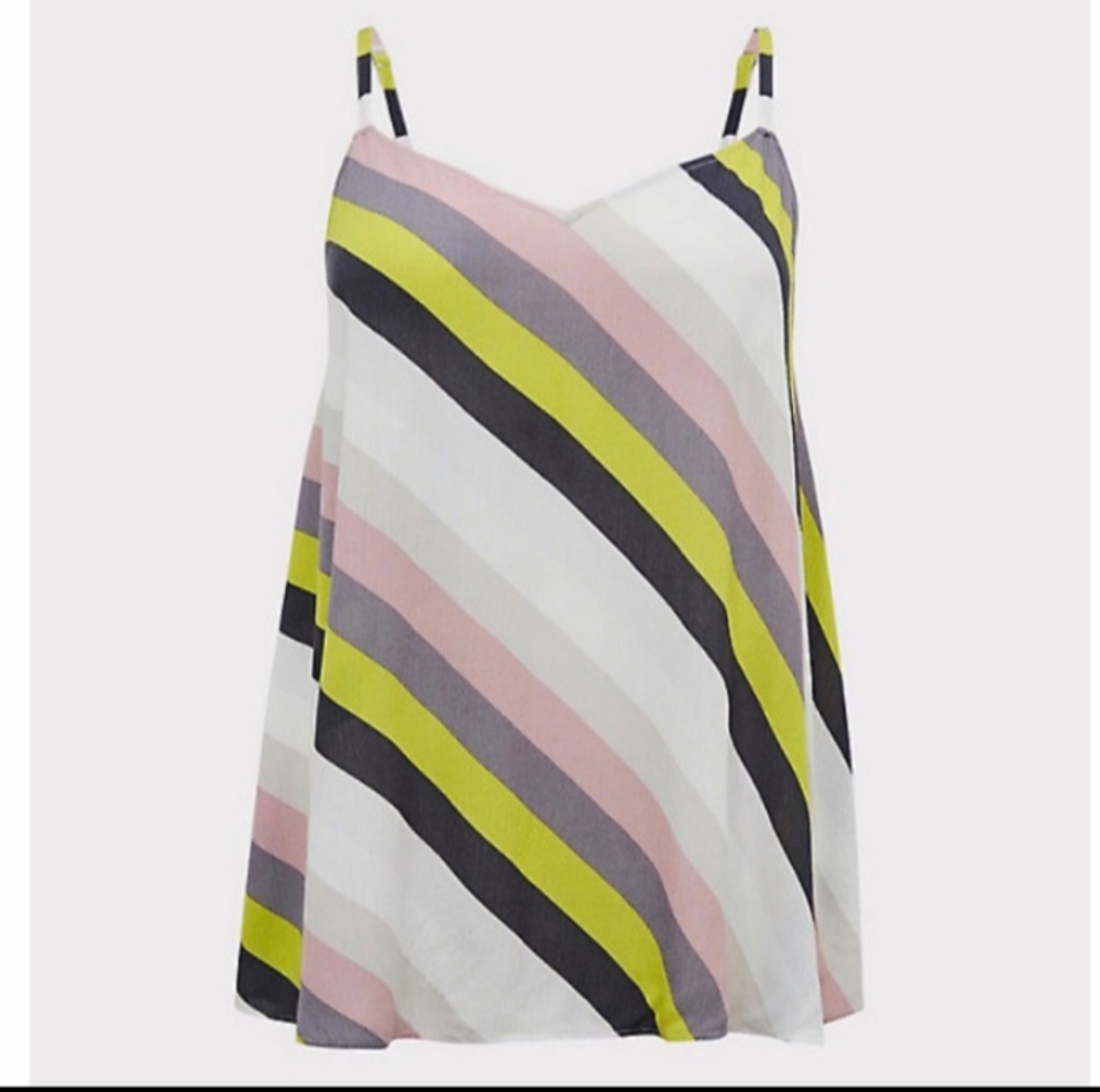 Torrid size 00 crinkle gauze cami